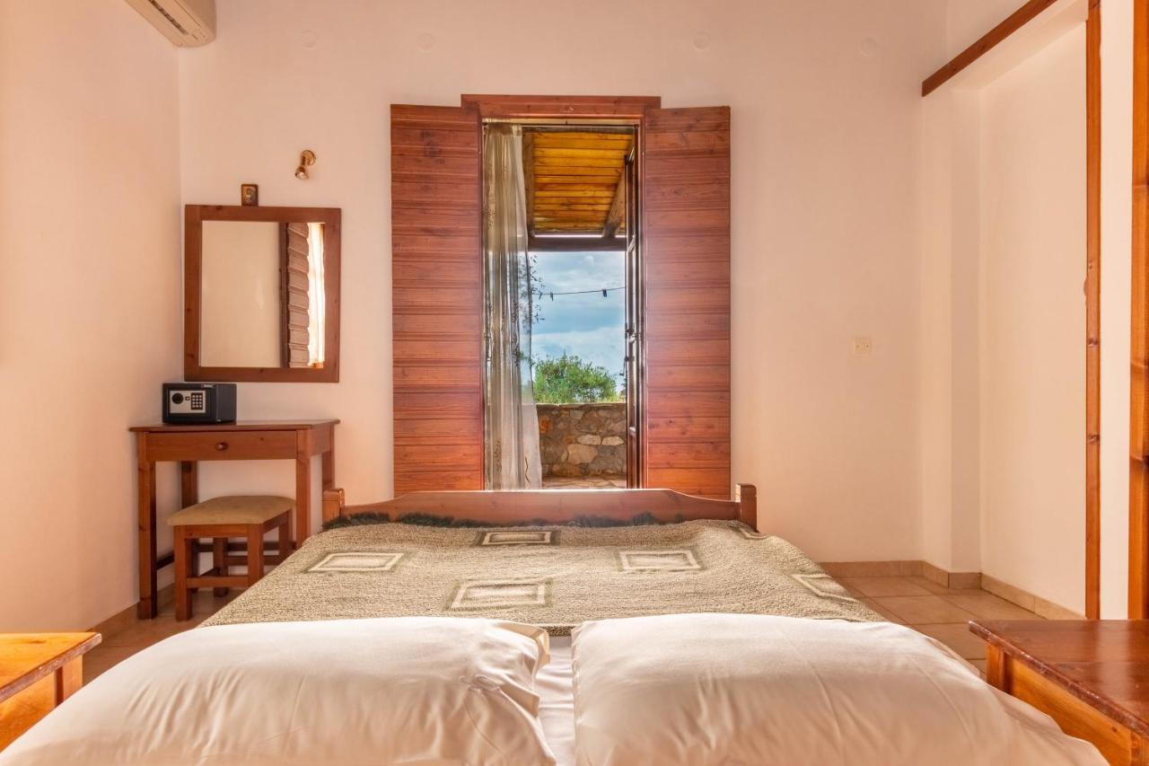 Porto Kalamitsi Stone-Built Bungalows Kardhamili Exterior foto